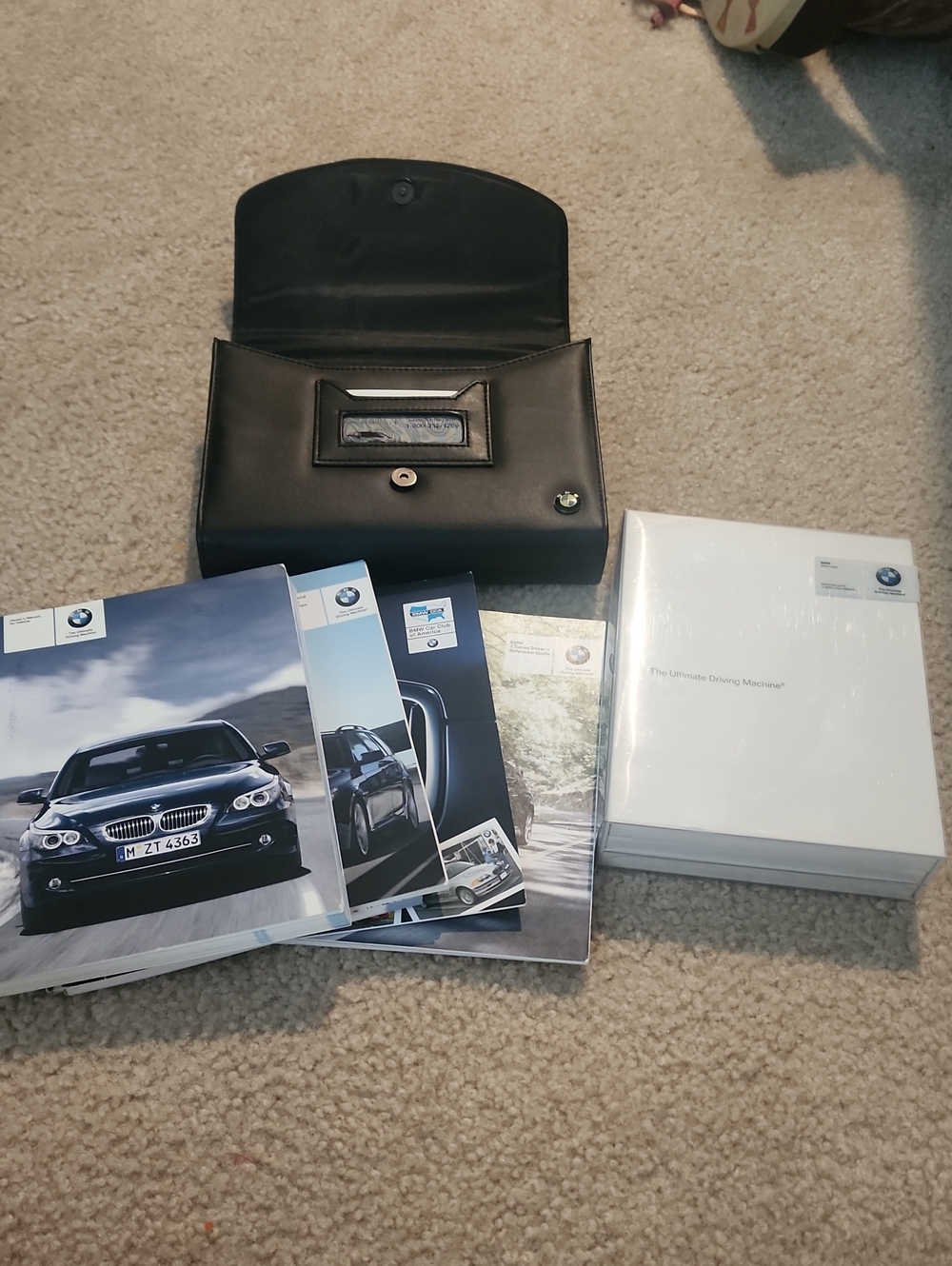 BMW Black Leather Document Wallet with Booklets 2010 528i